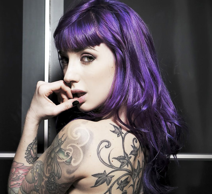 La Vey: One of the models you may select for your custom foot fetish video