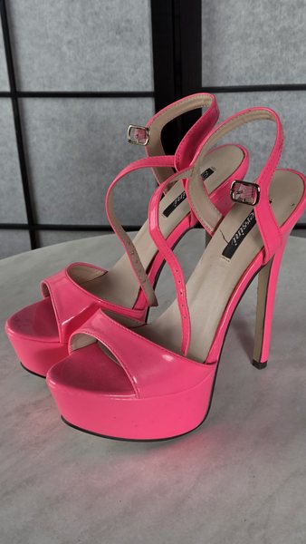 Scarpa 008, misura EU 38