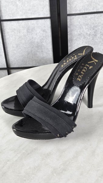 Scarpa 021, misura EU 38