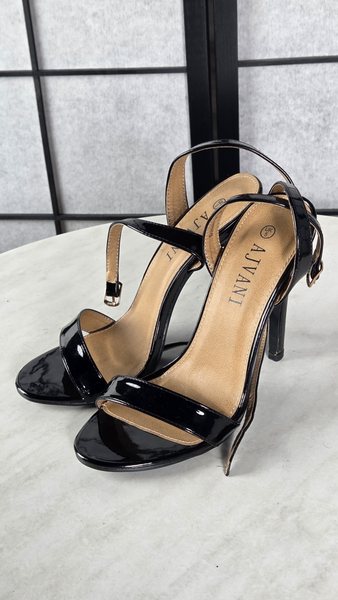 Scarpa 038, misura EU 38