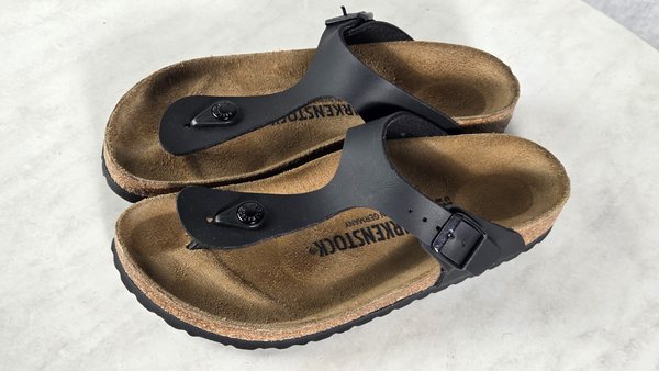Scarpa 043, misura EU 38